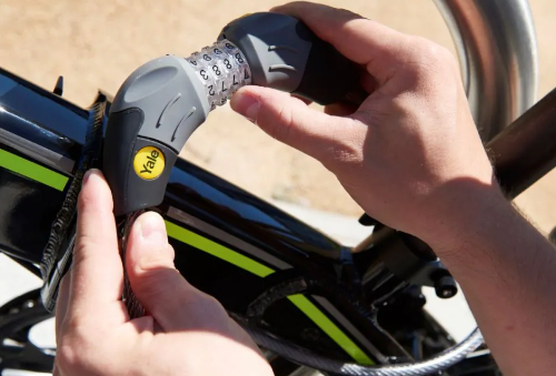 Zalety oraz różnice między zapięciami rowerowymi - popularne typy zabezpieczeń